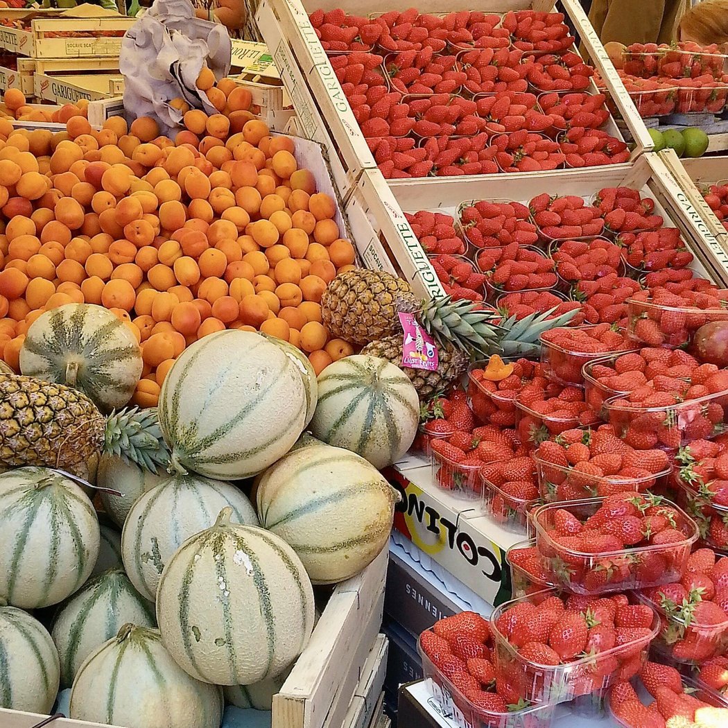 Notre-Dame Market 1