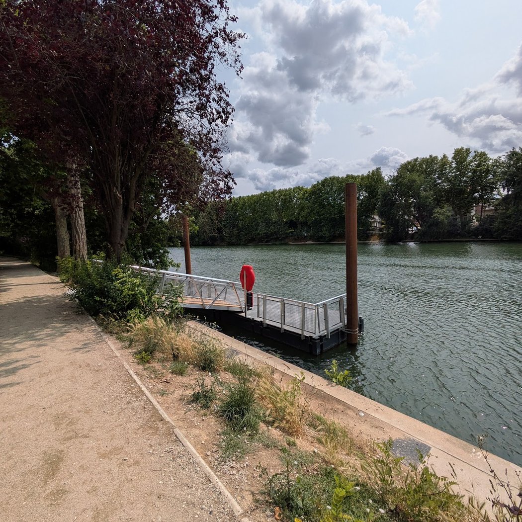 Bateau bus - arrêt port zone de baignade 2