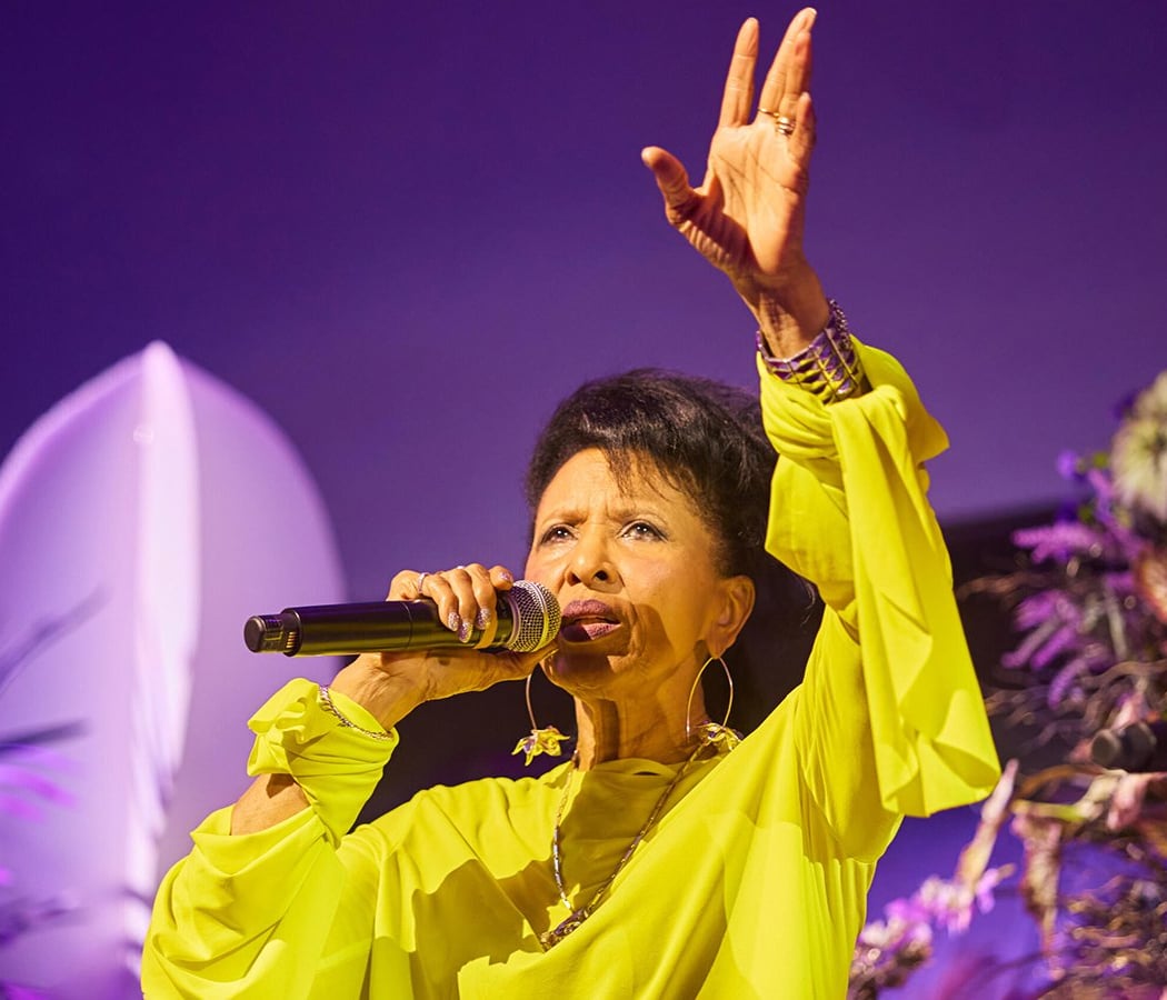 Nona Hendryx Series 1