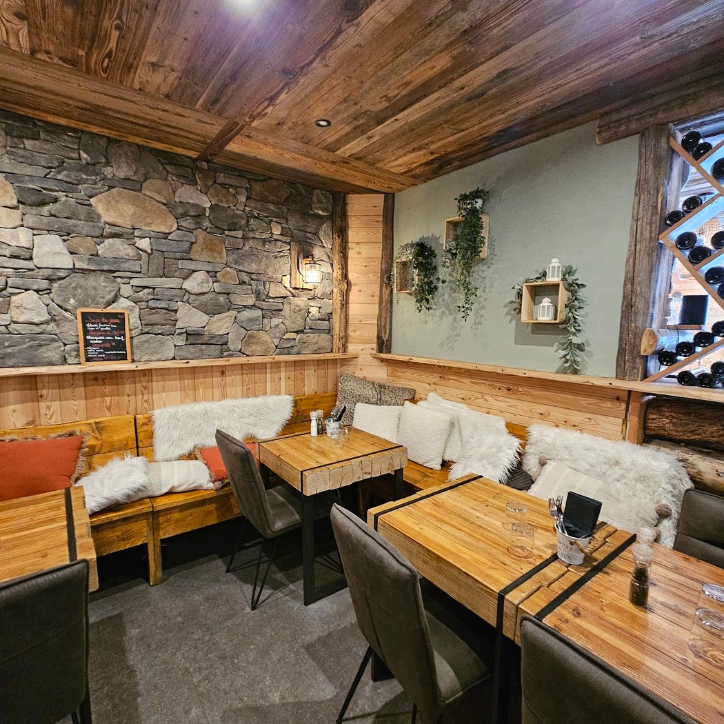 La Luge à Foin - Restaurant de Montagne 2