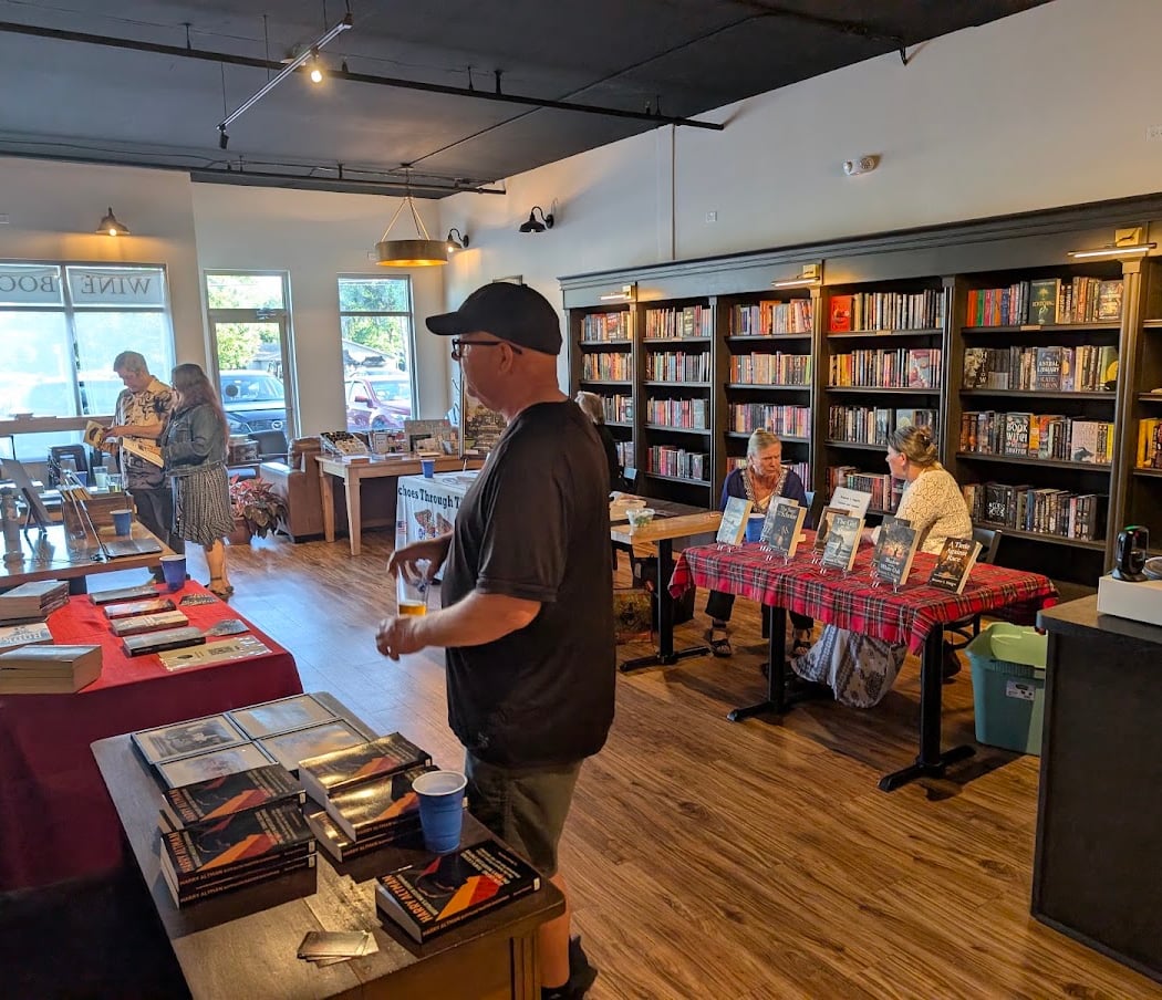 BestCellar Book Bar 2