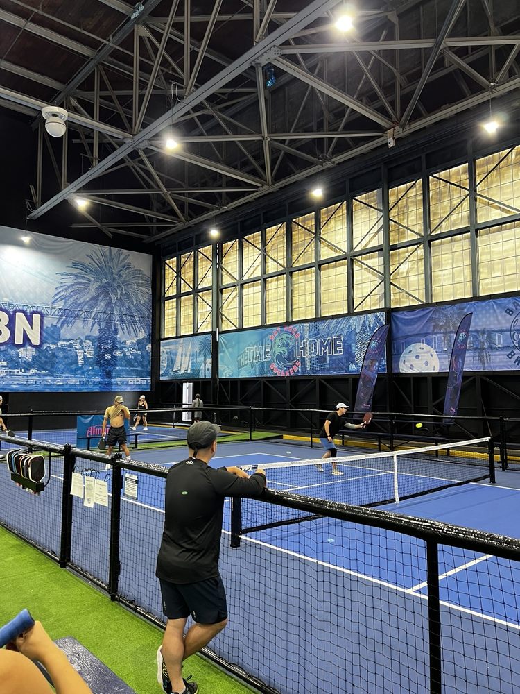 The Hub Sports Club - Alameda 2