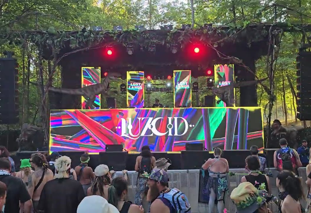 Dmvu & Luzcid 2