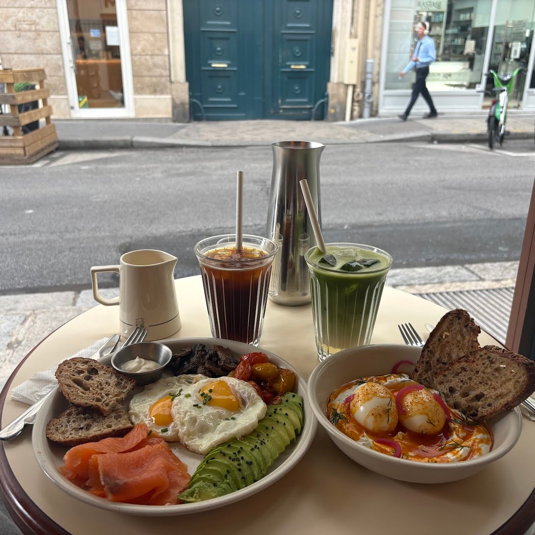 Dom Café 3
