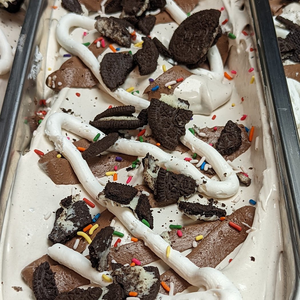 Frozen Cow Ices & Cream 1