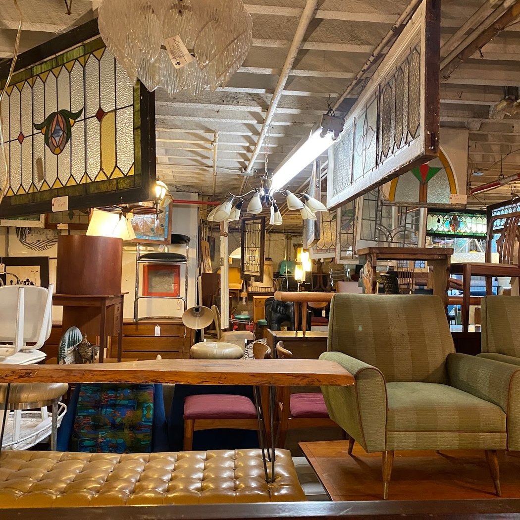 Horseman Antiques 3