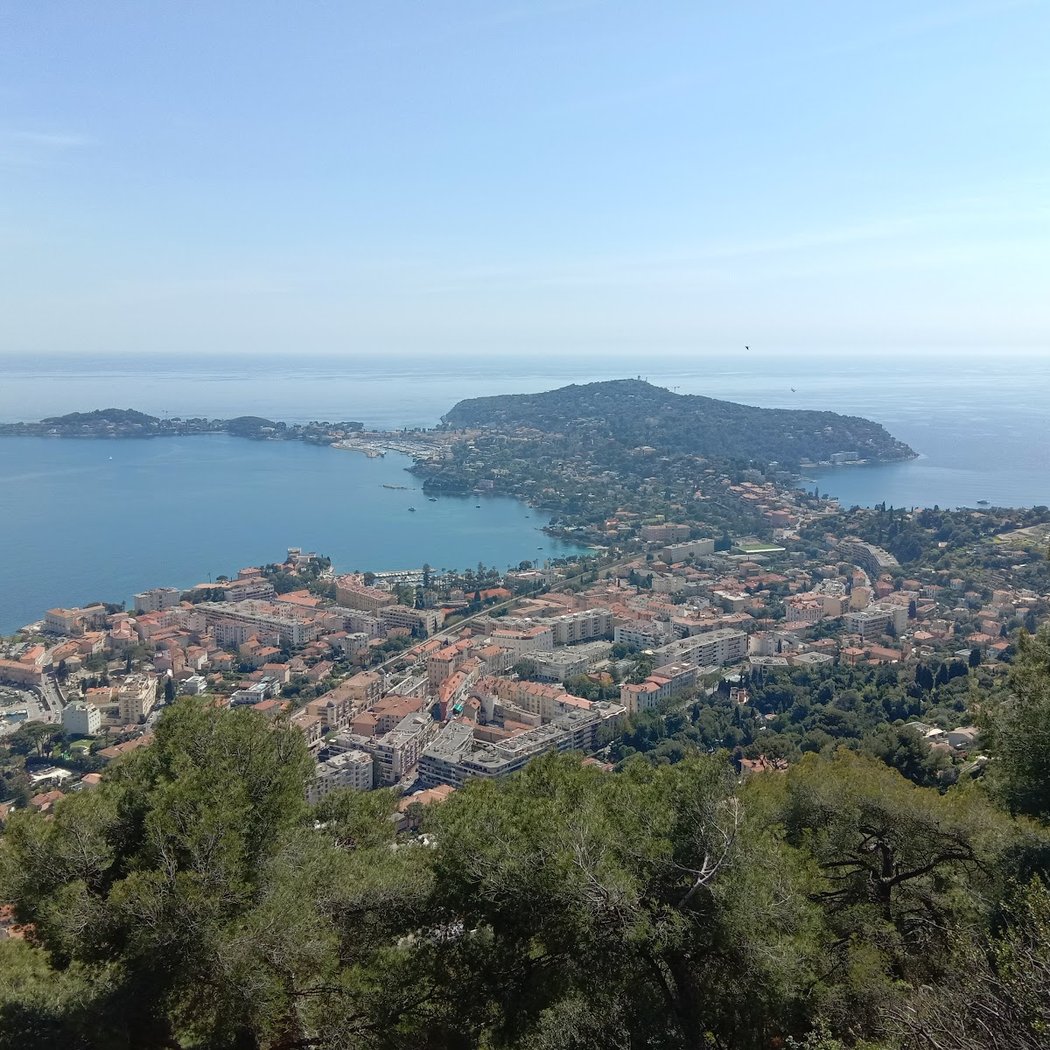 Moyenne Corniche 2
