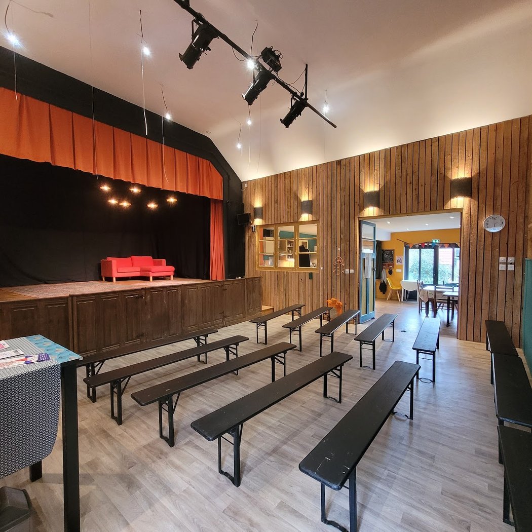 Le Petit Grain | Lieu de résidence artistique, location de salle 2
