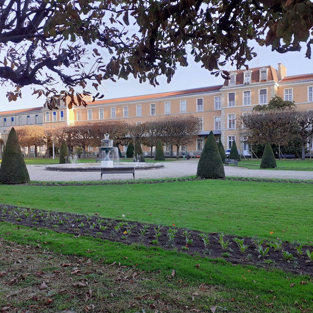 Animation à l'Hôpital Charles Foix 2