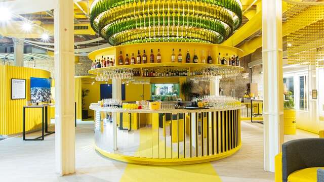 Maison Yellow - Restaurant & Bar 1