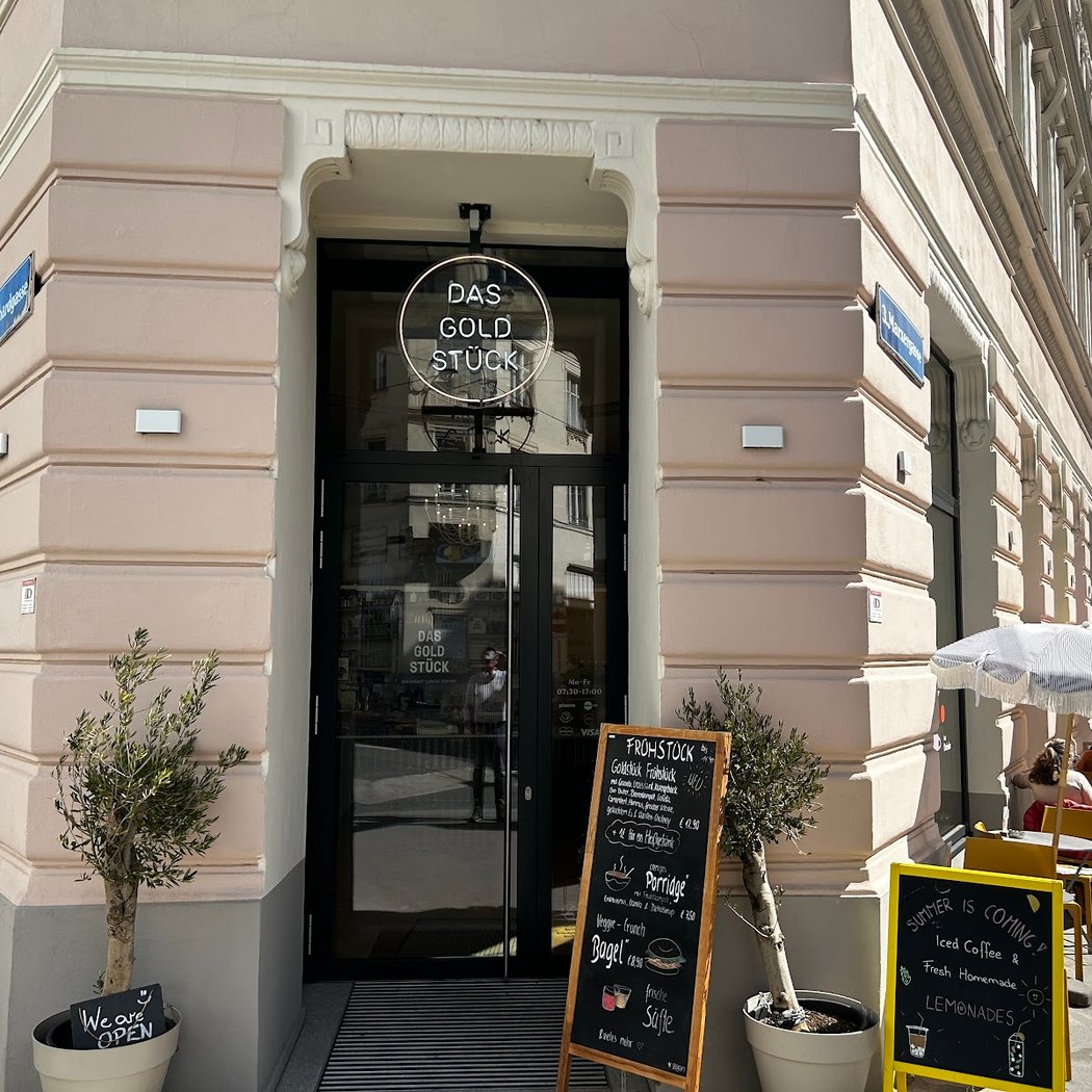 Café "das Goldstück" 2