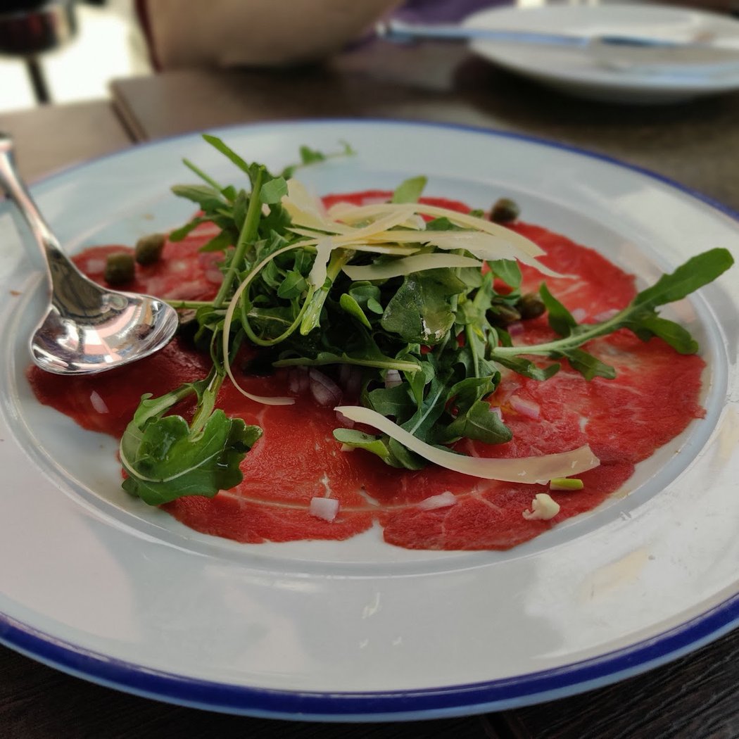 Trapeze Restaurant 1