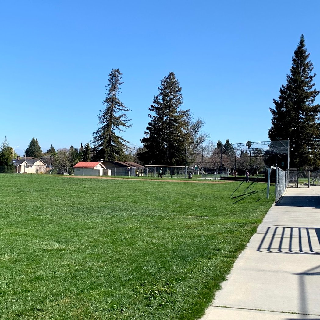 Wilson Park Baseball Field 4