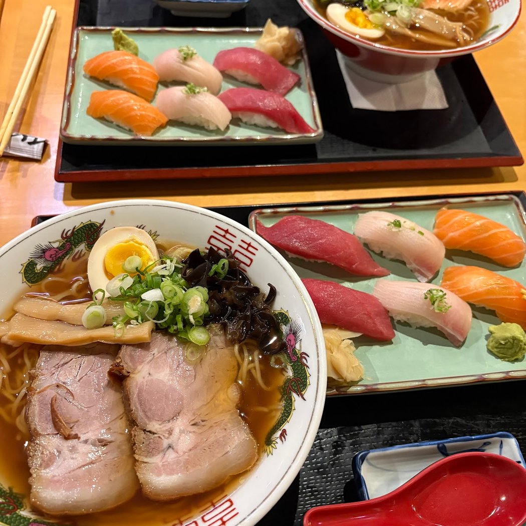 Yanagi Sushi & Ramen 1
