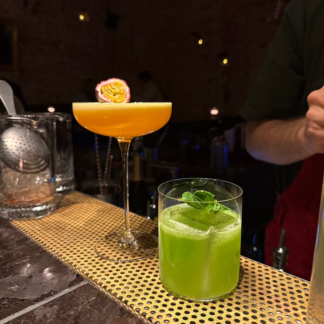 Luster Cocktail Bar 3