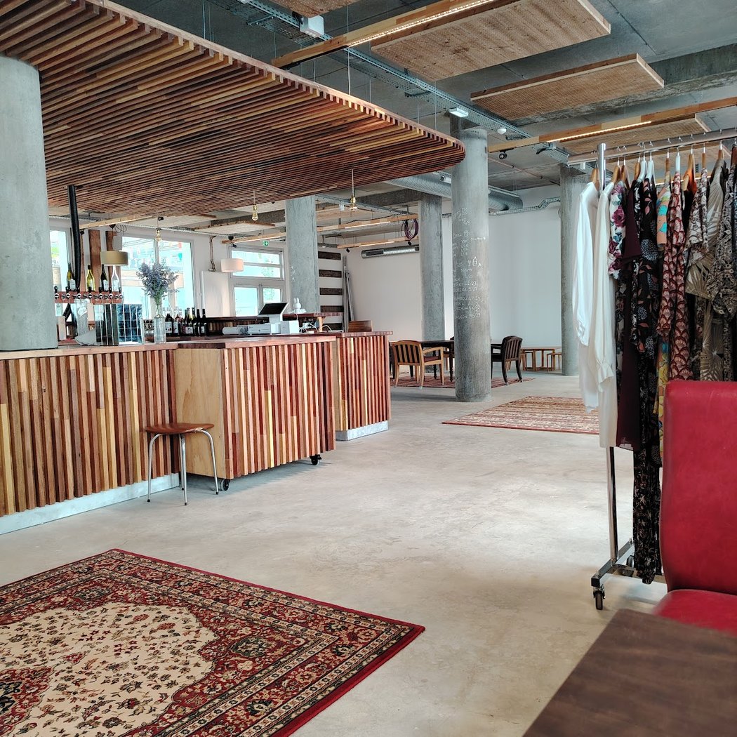 Le café des Marchandises 2