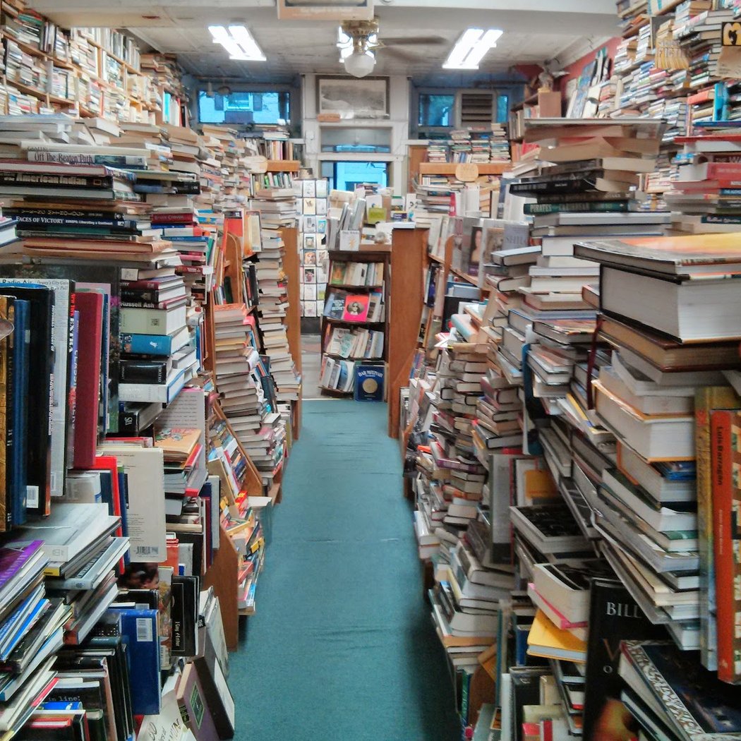 Pickwick Book Shop 1