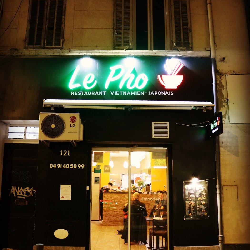 Le Pho 2