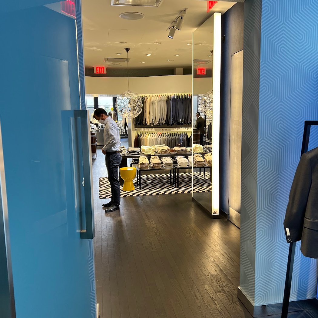 Suitsupply San Francisco 2