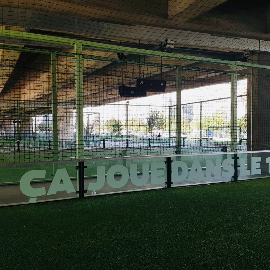 Rencontre des joueurs pour un foot5 3