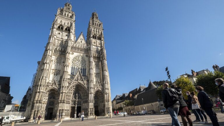 Cathédrale Saint-Gatien 2