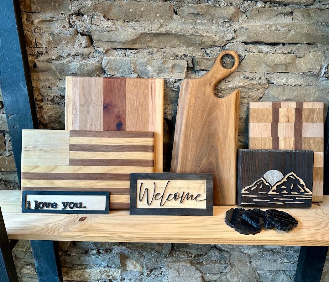 Fisk Avenue DIY Studio & Wine Bar 2