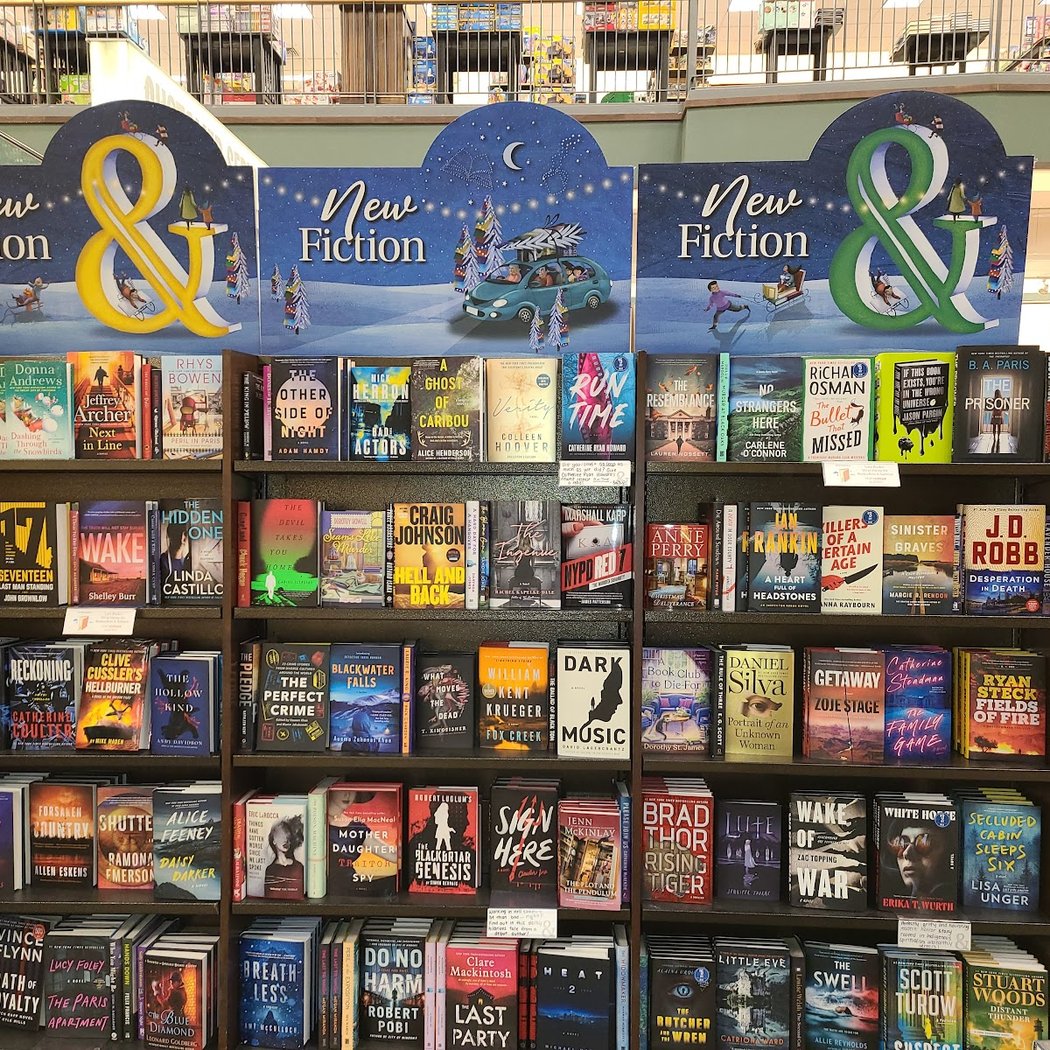 Barnes & Noble 1