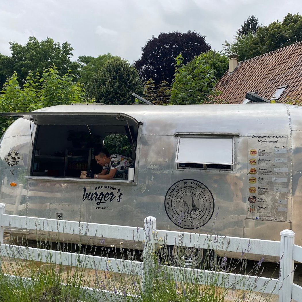 Kitchen Truck 4