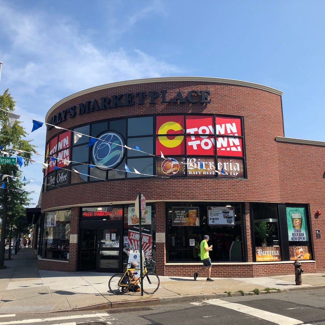 Billy's Marketplace 2
