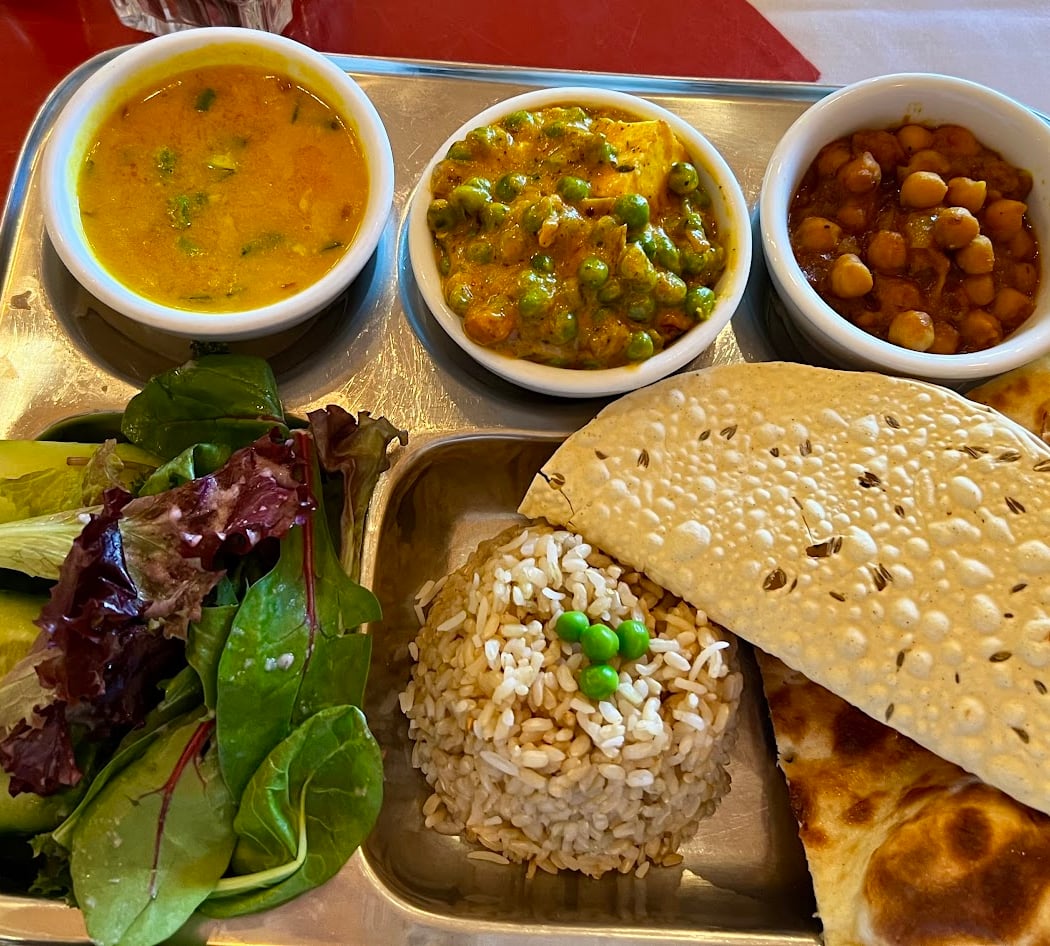 Everest Indian Restaurant 1
