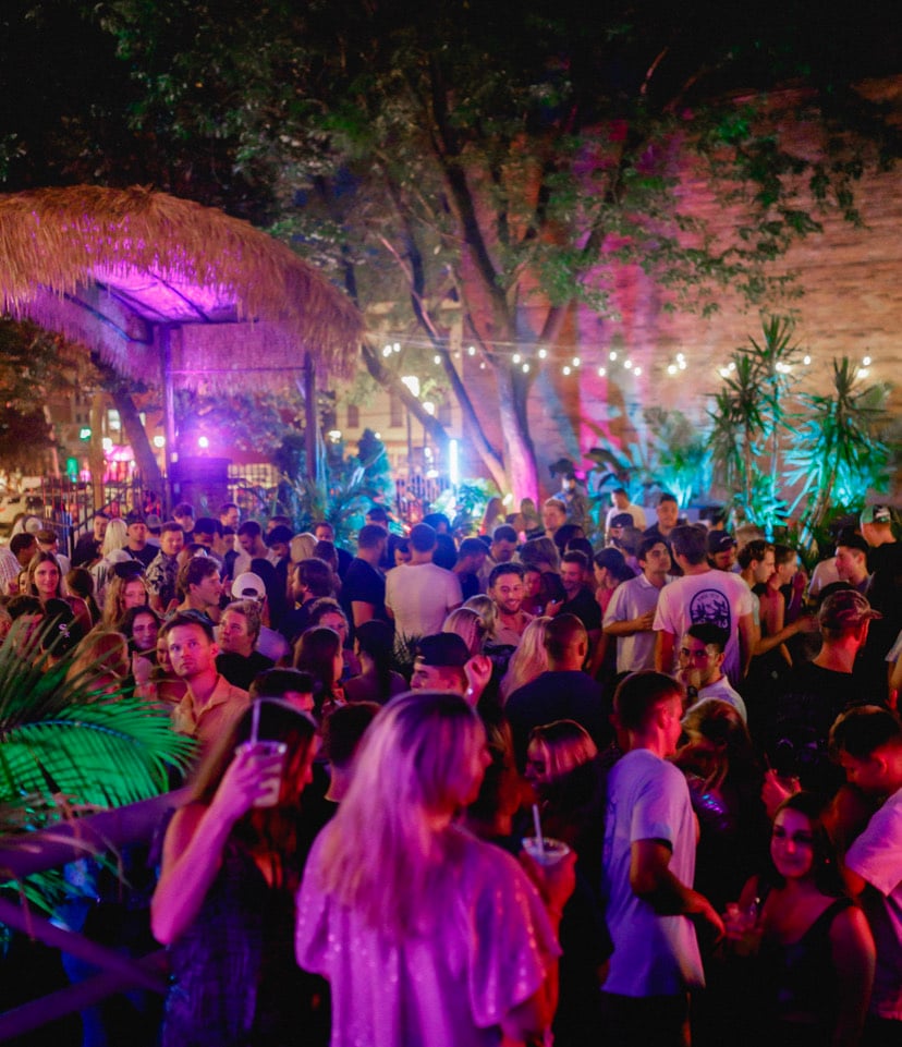 Weekend DJ Dance Nights 3
