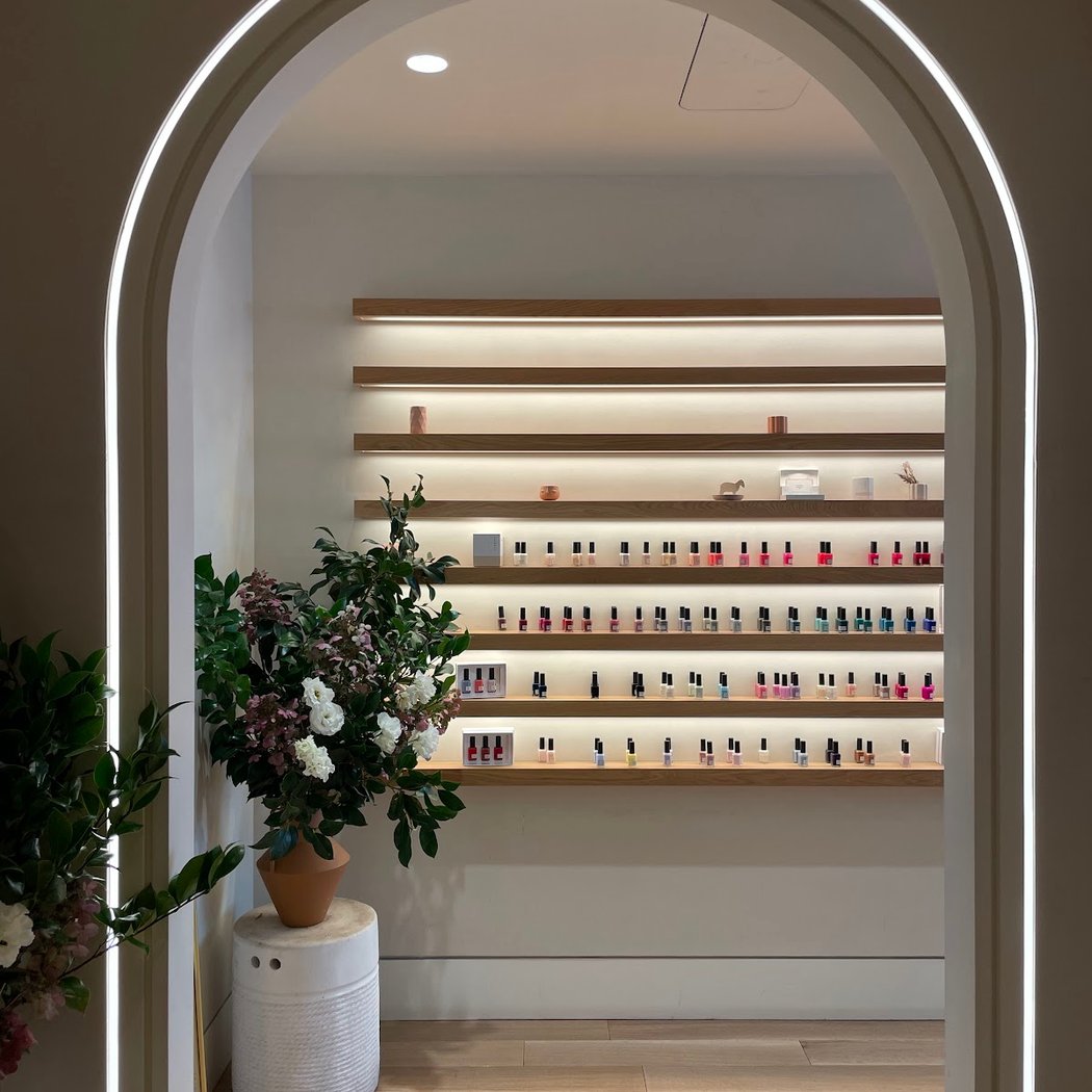 sundays Nontoxic Nail Studio UES 3