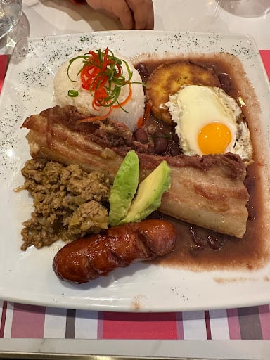 Fusion Gastronomique Latina 2
