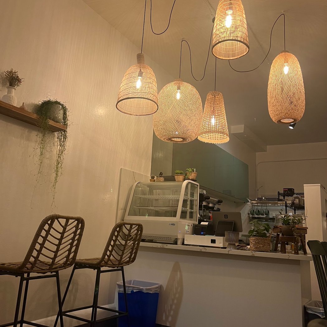 Earth Tone Cafe 2