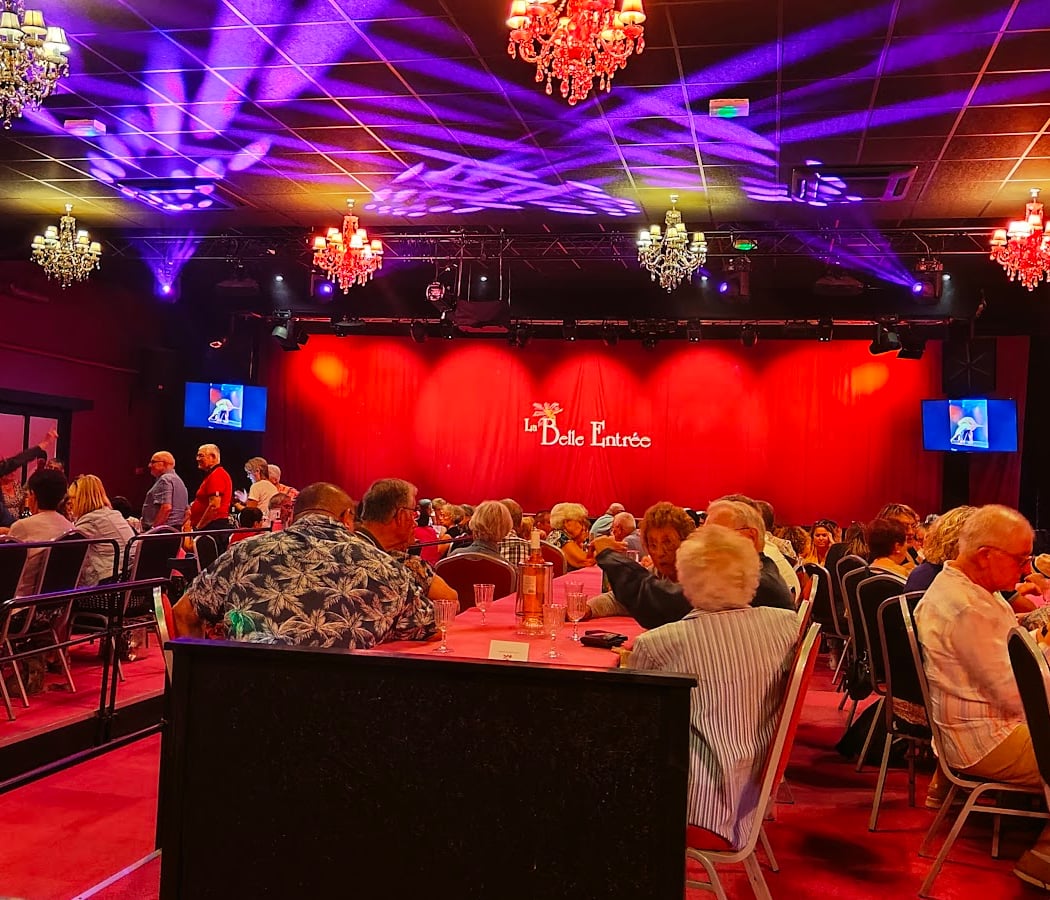 LA BELLE ENTREE MUSIC-HALL CABARET 3