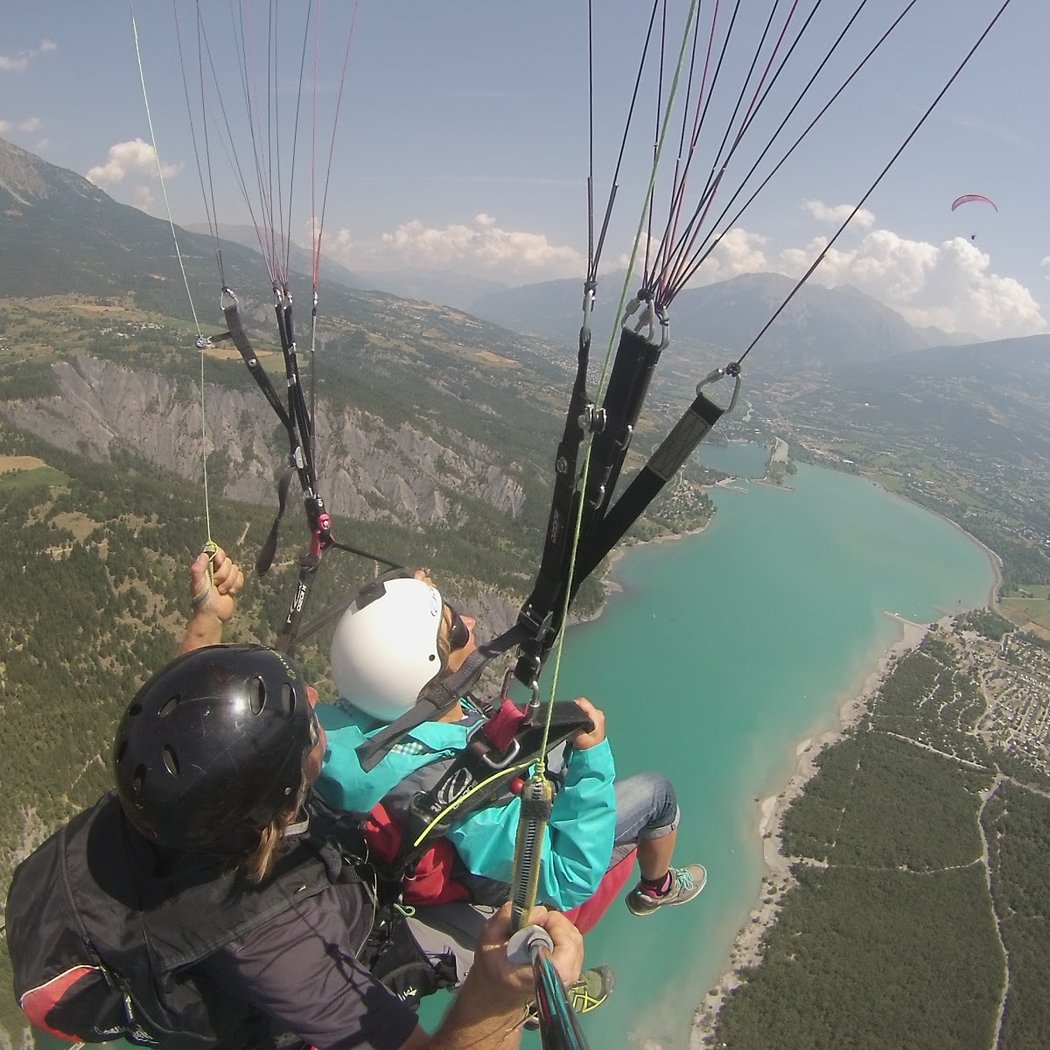 Parapente baptême Embrun Savines Les Orres Serre Ponçon Hautes Alpes 2