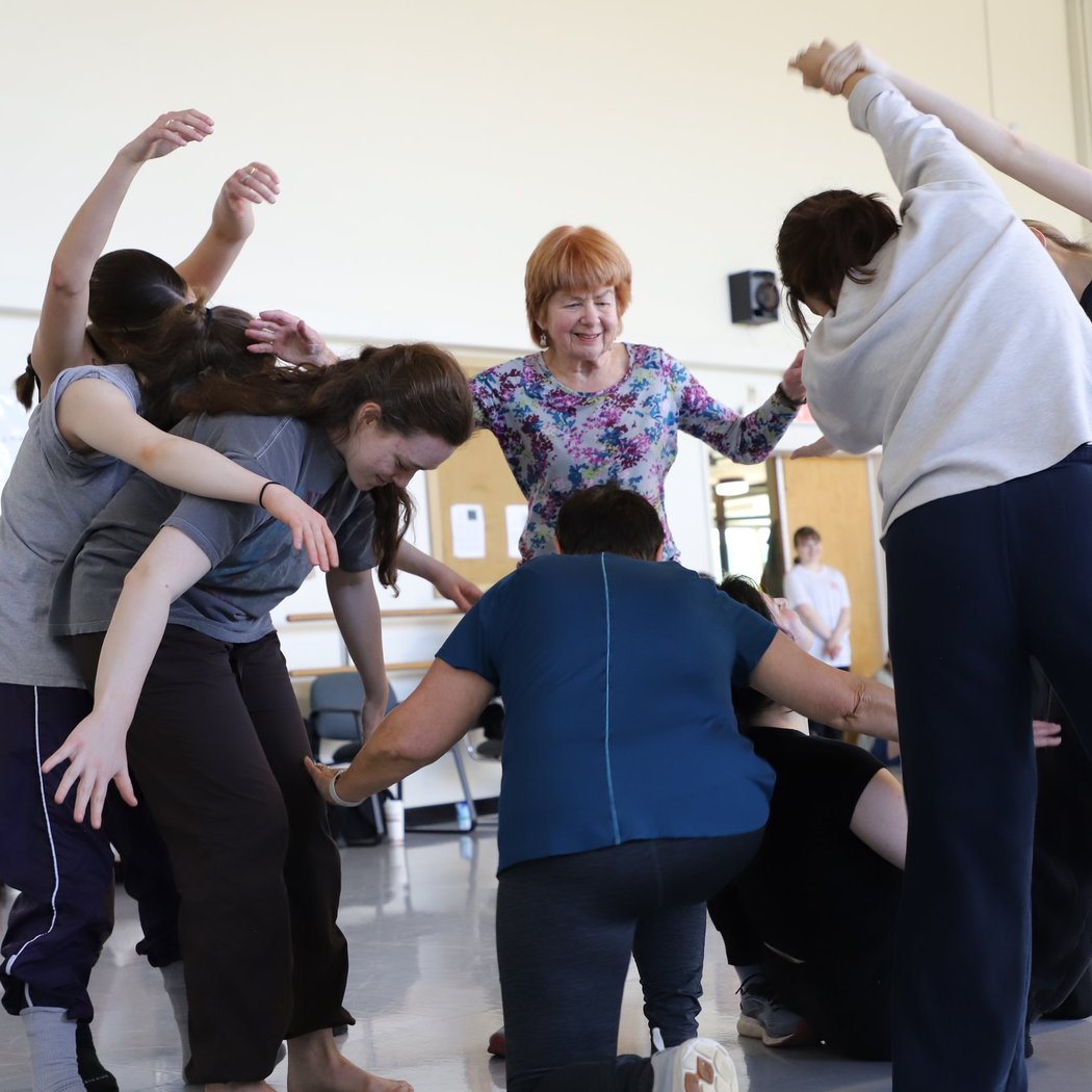 Creative Movement for All Ages with Pilobolus 2