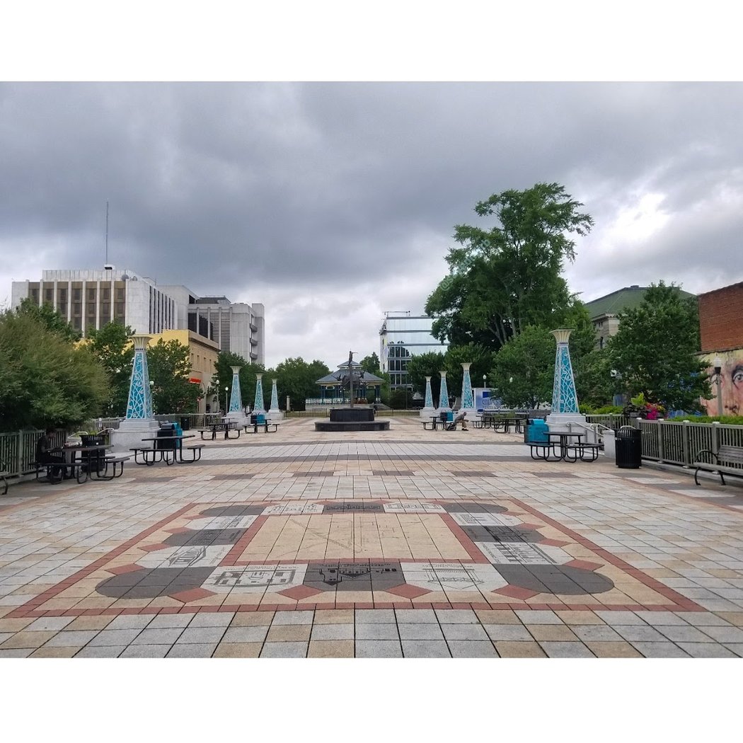 Decatur Square 3