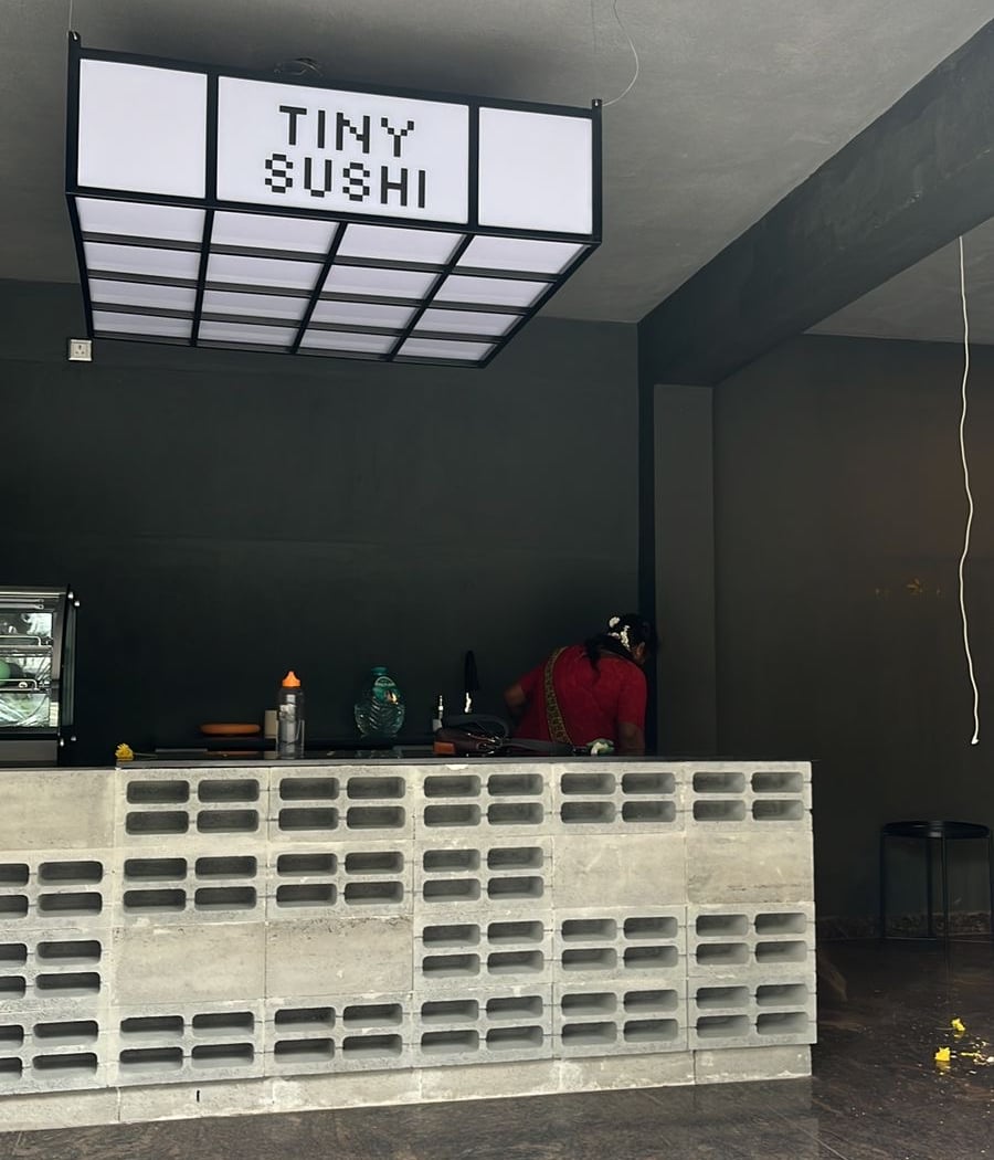 Tiny Sushi Shop 3