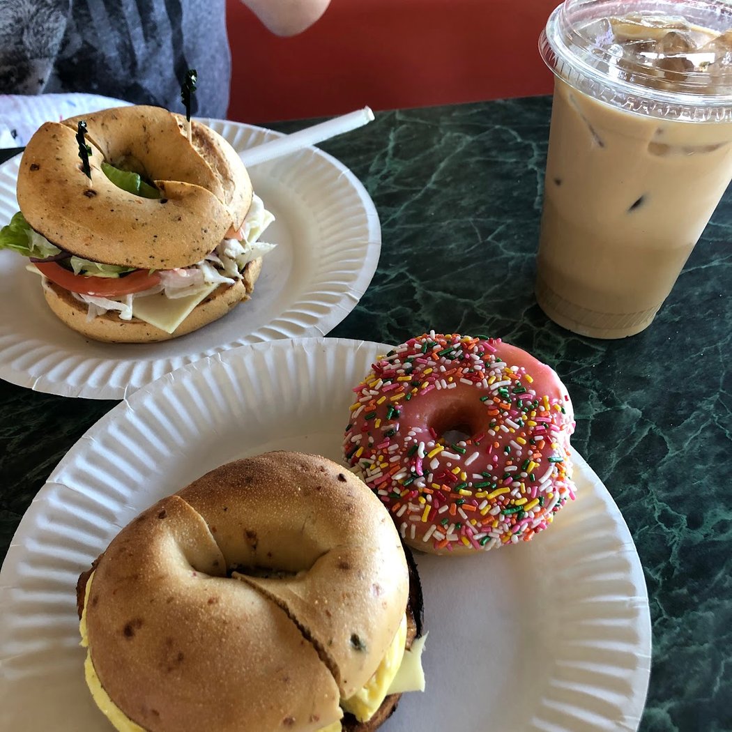 Bernal Bagel & Donut 3