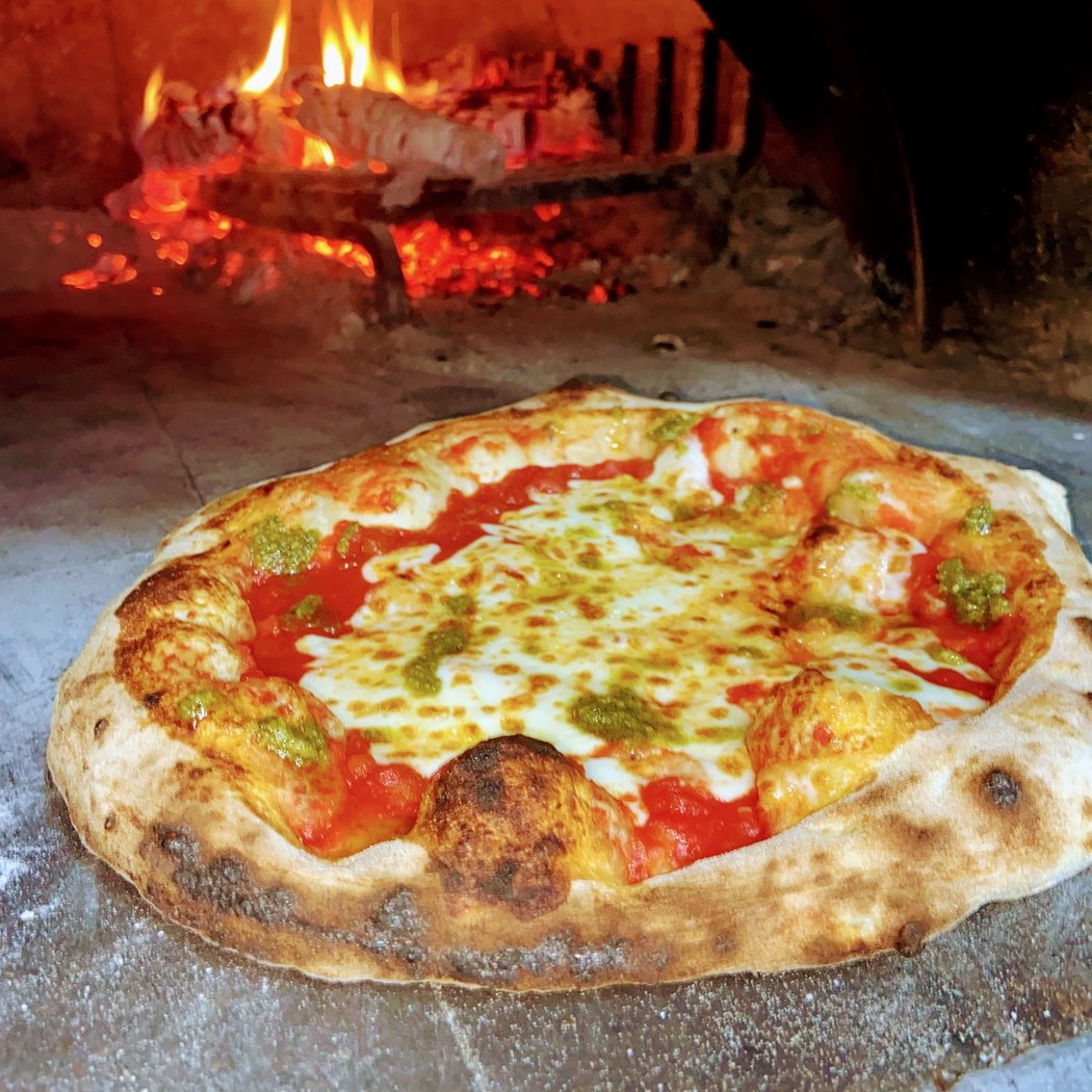 PIZZA HOT 1