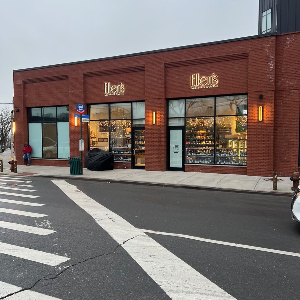 Ellen's Wines & Spirits 2