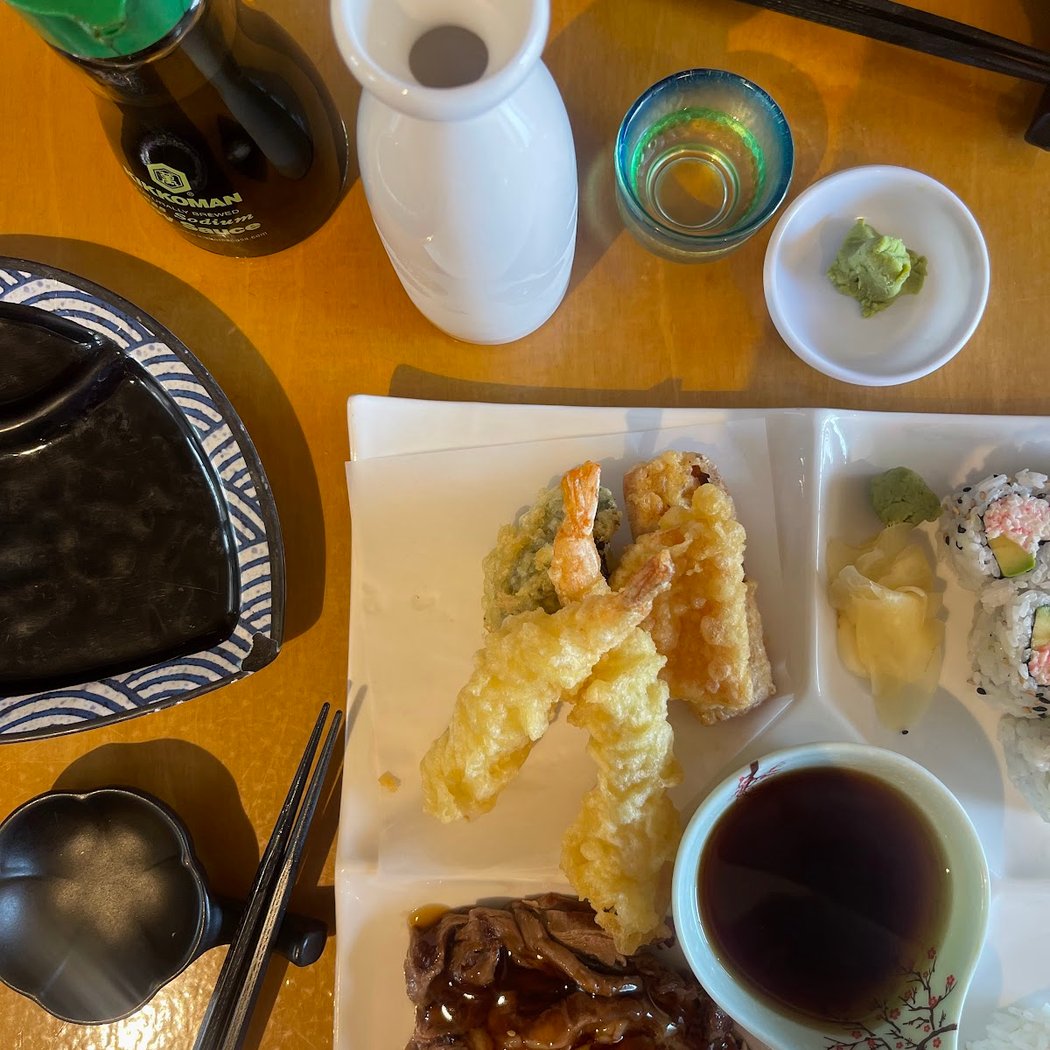 Tomsa Sushi 3