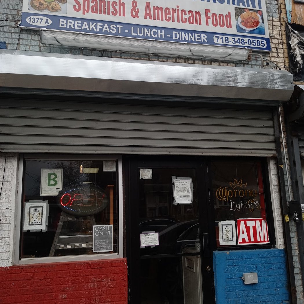 Coco's Pizzeria Restaurant 2