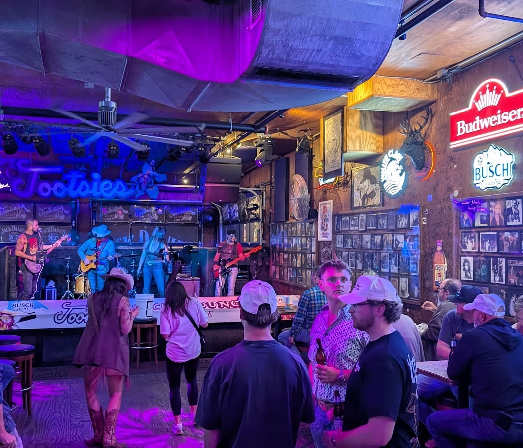Tootsies Orchid Lounge 1