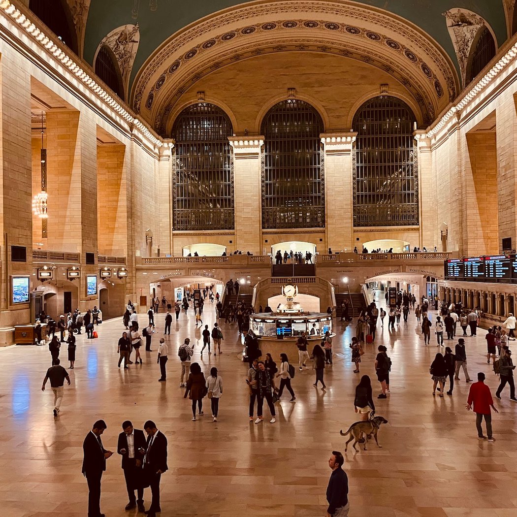 Timeliner: Train Through Time