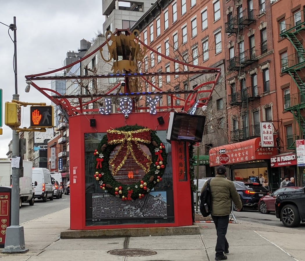 Chinatown Information Kiosk 3