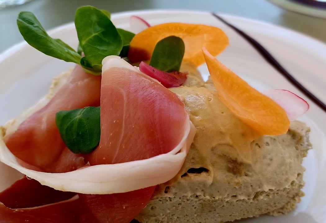 Tout Au Comptoir (TAC) - Bar Restaurant 1
