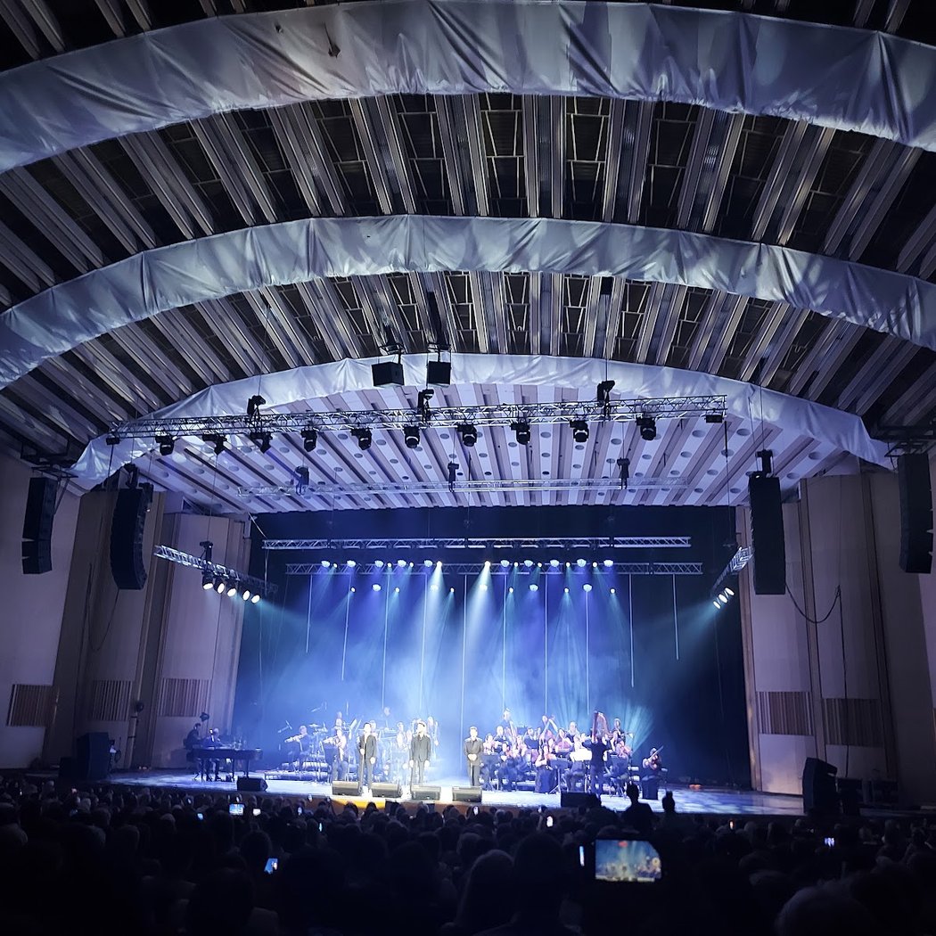 The Palace Hall 1