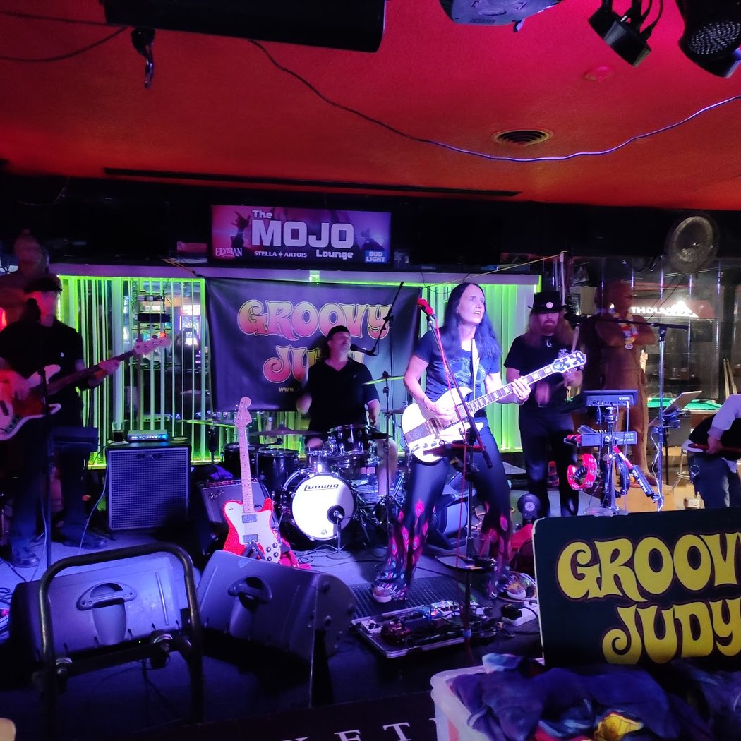 The Mojo Lounge 1